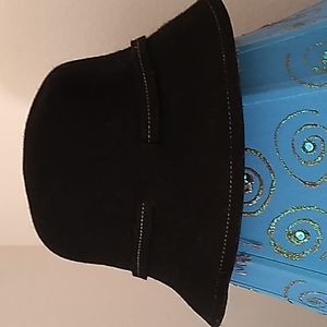 VINTAGE WOOLRICH WOOL CLOCHEI HAT